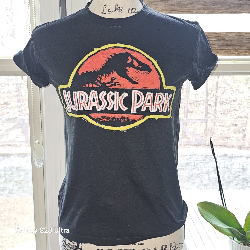 Women's Black Jurassic Park T-Shirt Size XS